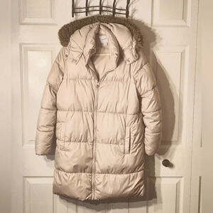 Old Navy puffer coat, size medium